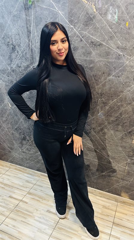 Camila Fernanda - Manicurista y estilista